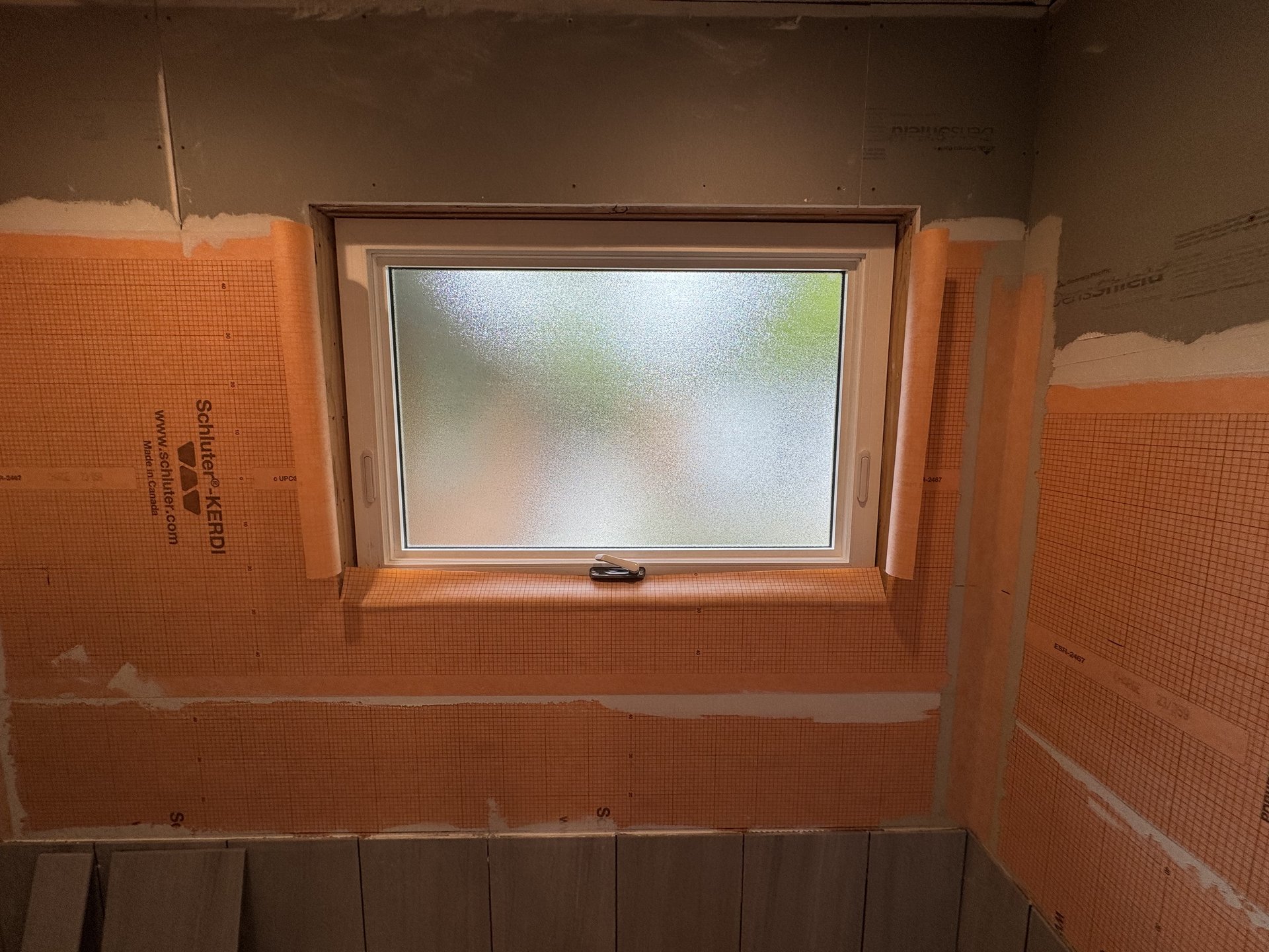 Privacy glass installation